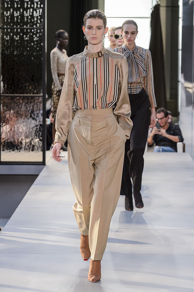 Burberry Spring-summer 2019 - Ready-to-Wear - 1
