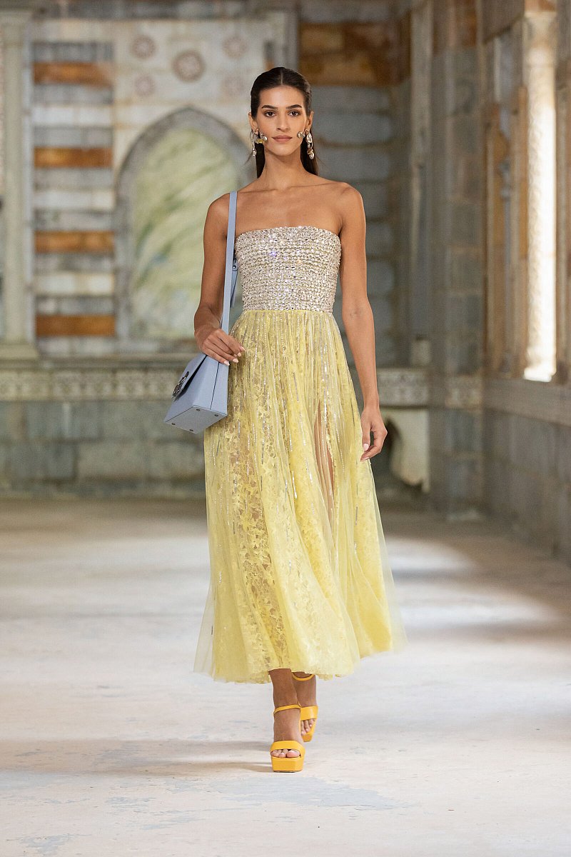 Ready-to-Wear Spring Summer 2022 – GEORGES HOBEIKA
