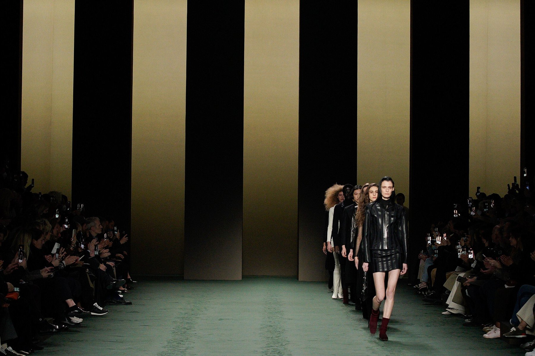 Hermès Fall-winter 2022-2023 - Ready-to-Wear - 8