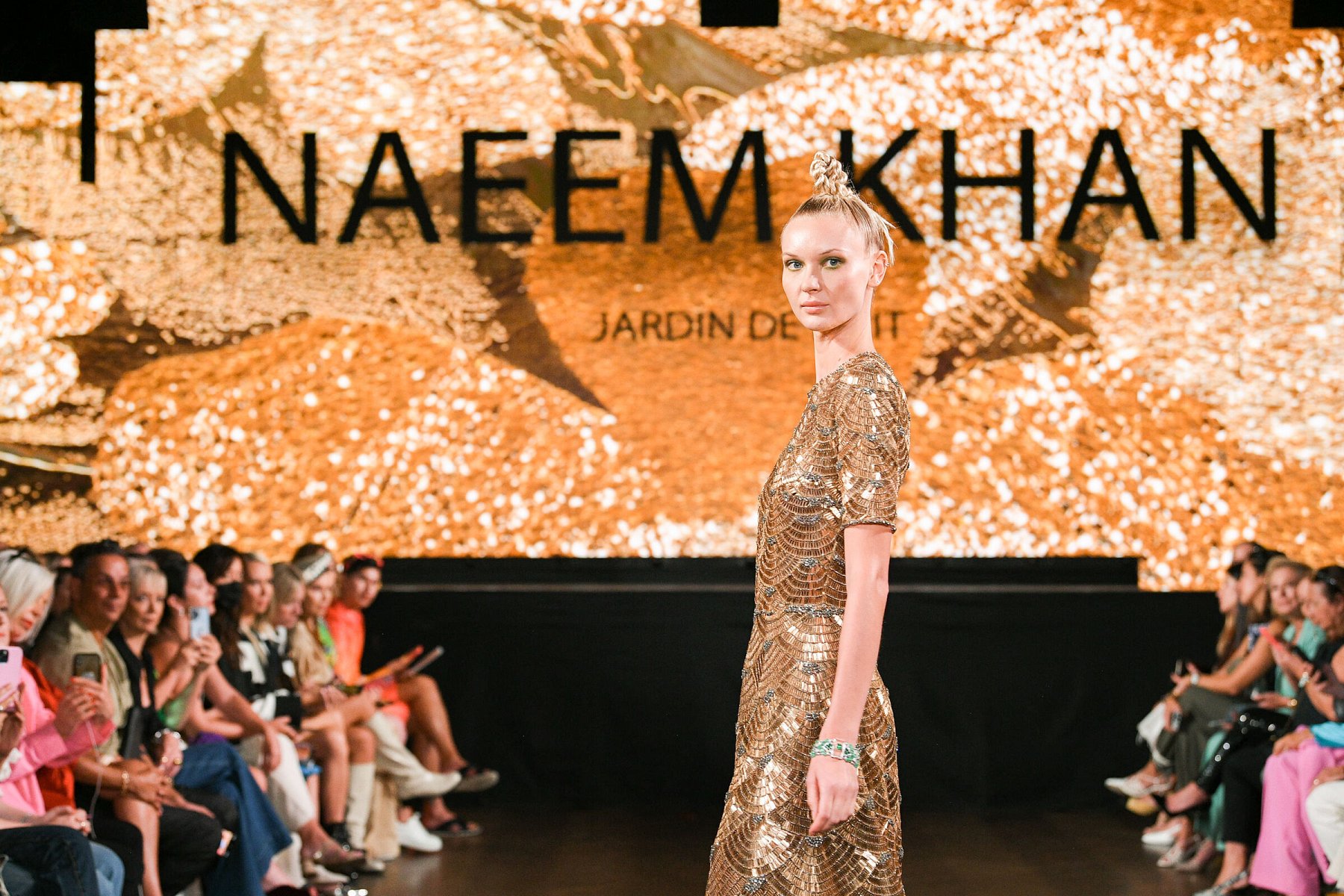 نعيم خان [Naeem Khan] ربيع-صيف 2023 - ملابس جاهزة - 1