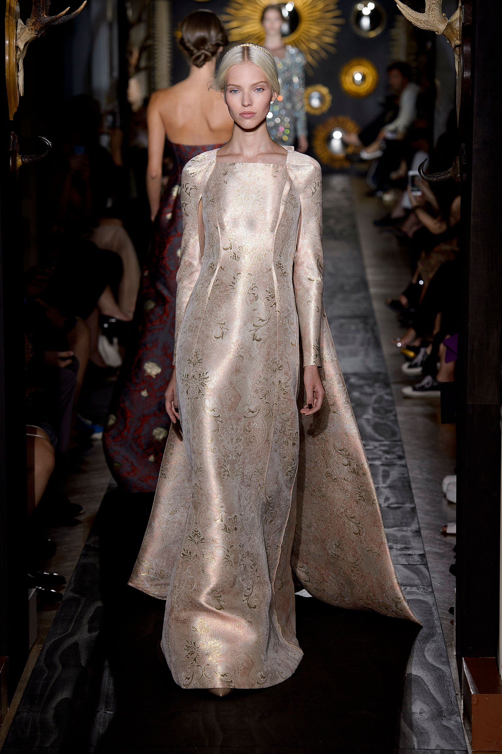Valentino Fall-WInter 2013-2014 - Couture