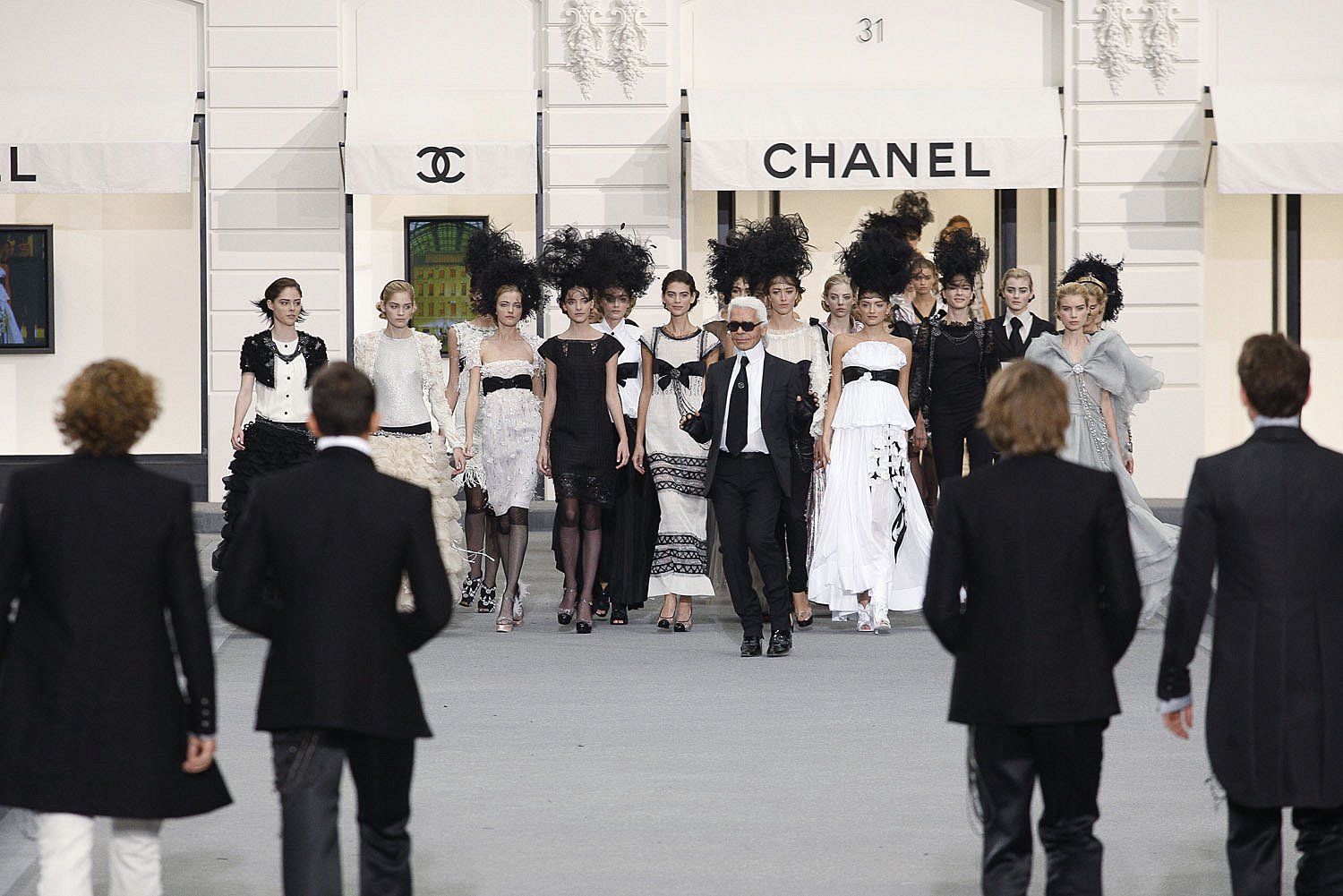 Chanel Spring-summer 2009 - Ready-to-Wear - 1