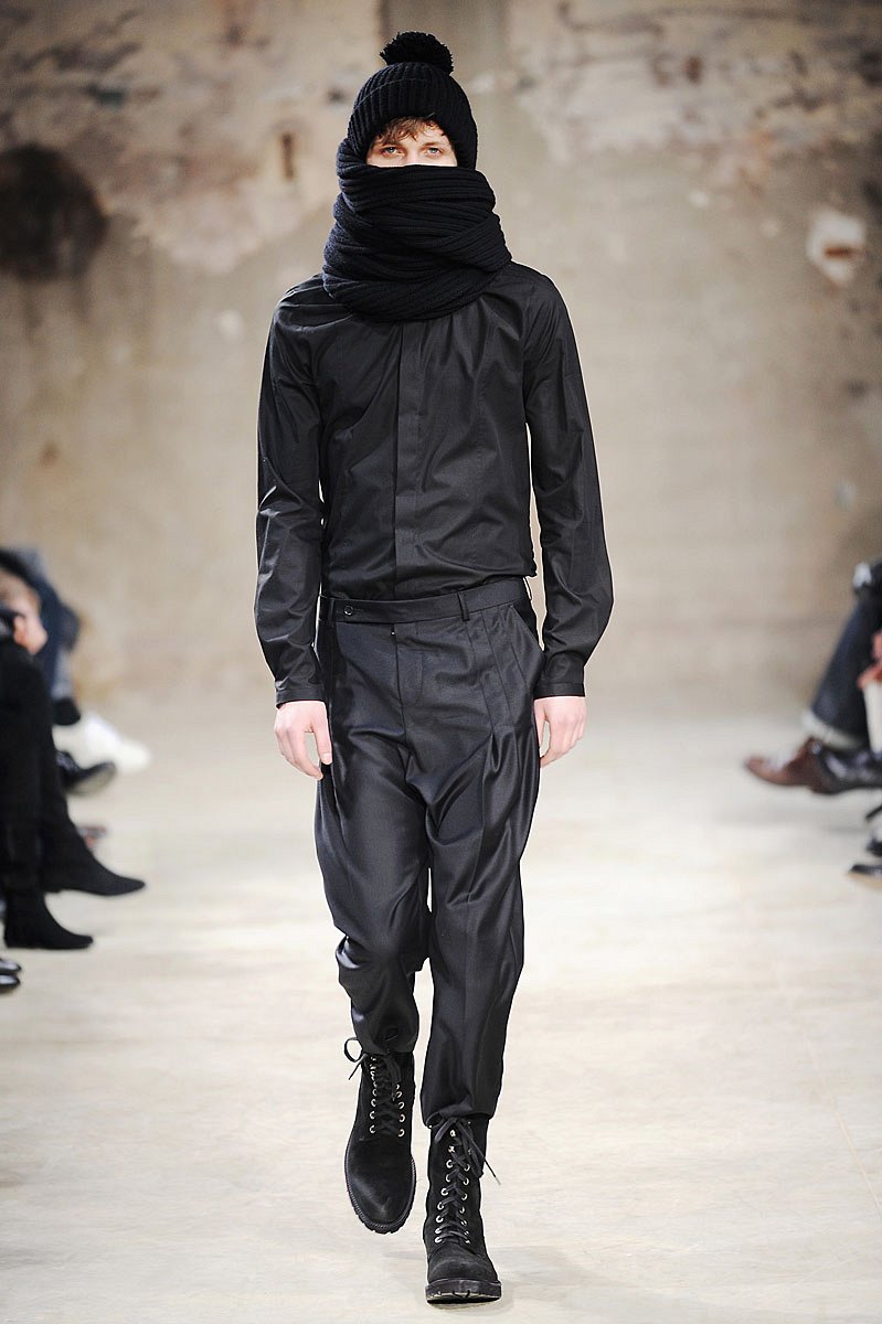 Les Hommes Fall-winter 2010-2011 - Menswear