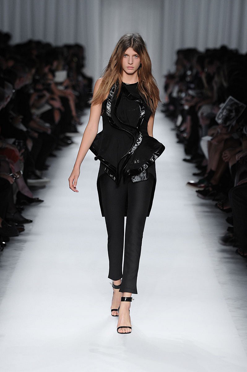 Givenchy Spring-summer 2012 - Ready-to-Wear