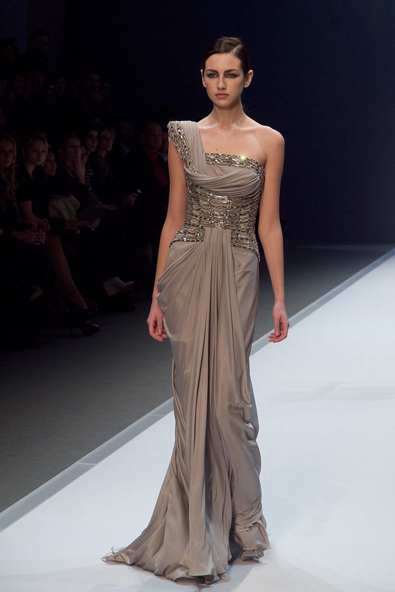 Basil Soda S/S 2010, first pictures - Couture