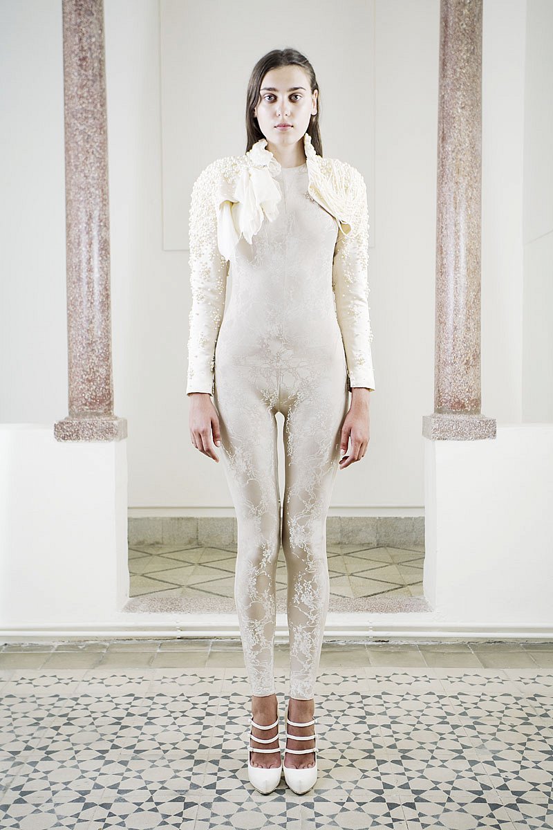 Krikor Jabotian Herbst/Winter 2009-2010 - Couture - 1