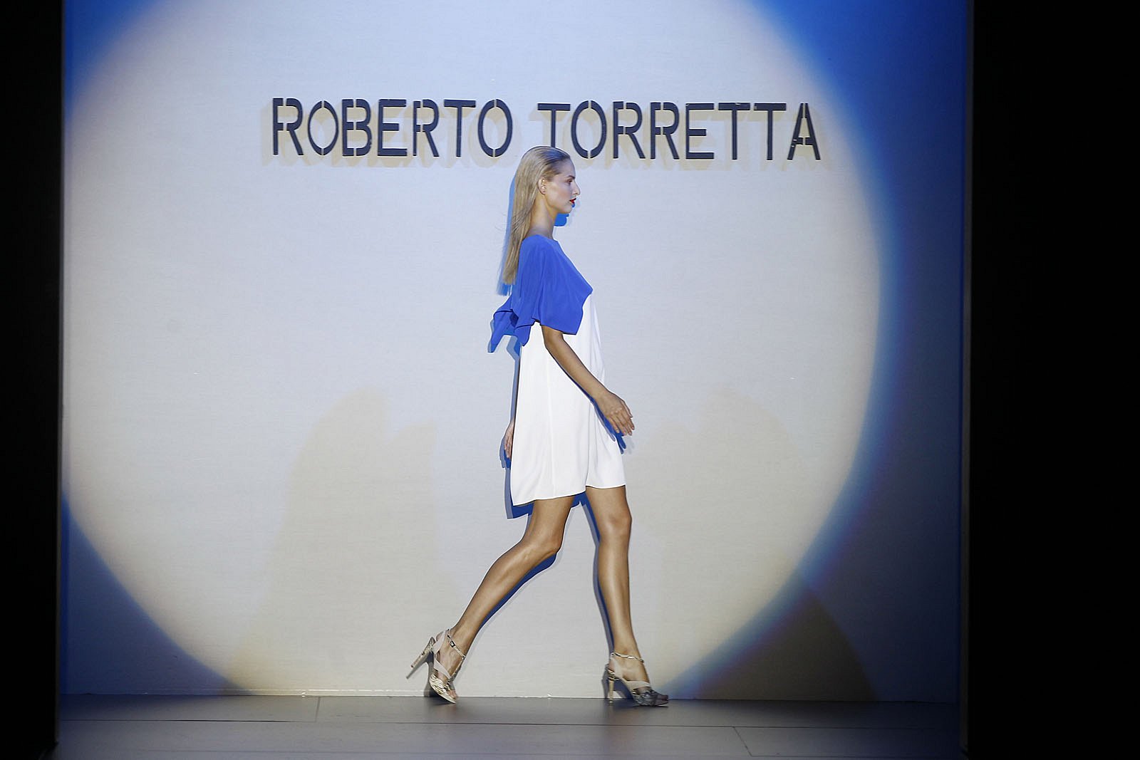 Roberto Torretta Frühjahr/Sommer 2012 - Pret-a-porter - 1