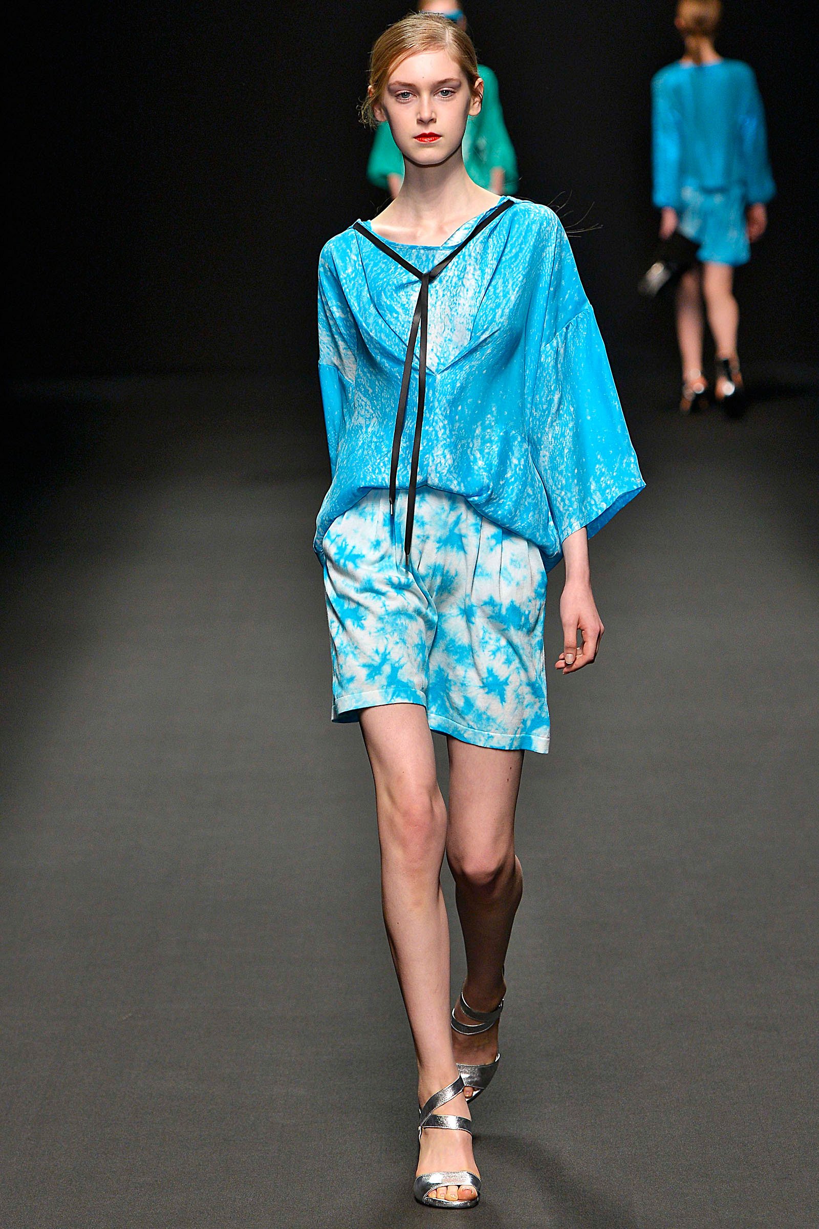 Allude Spring-summer 2013 - Ready-to-Wear