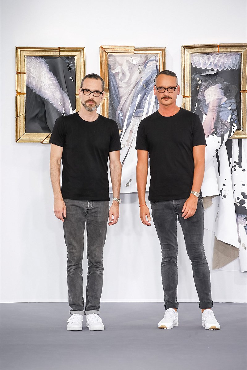 Viktor & Rolf Höst/Vinter 2015-2016 - Haute Couture - 1