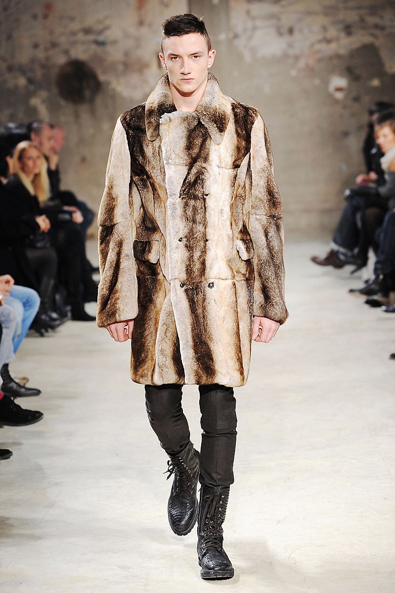 Les Hommes Fall-winter 2010-2011 - Menswear