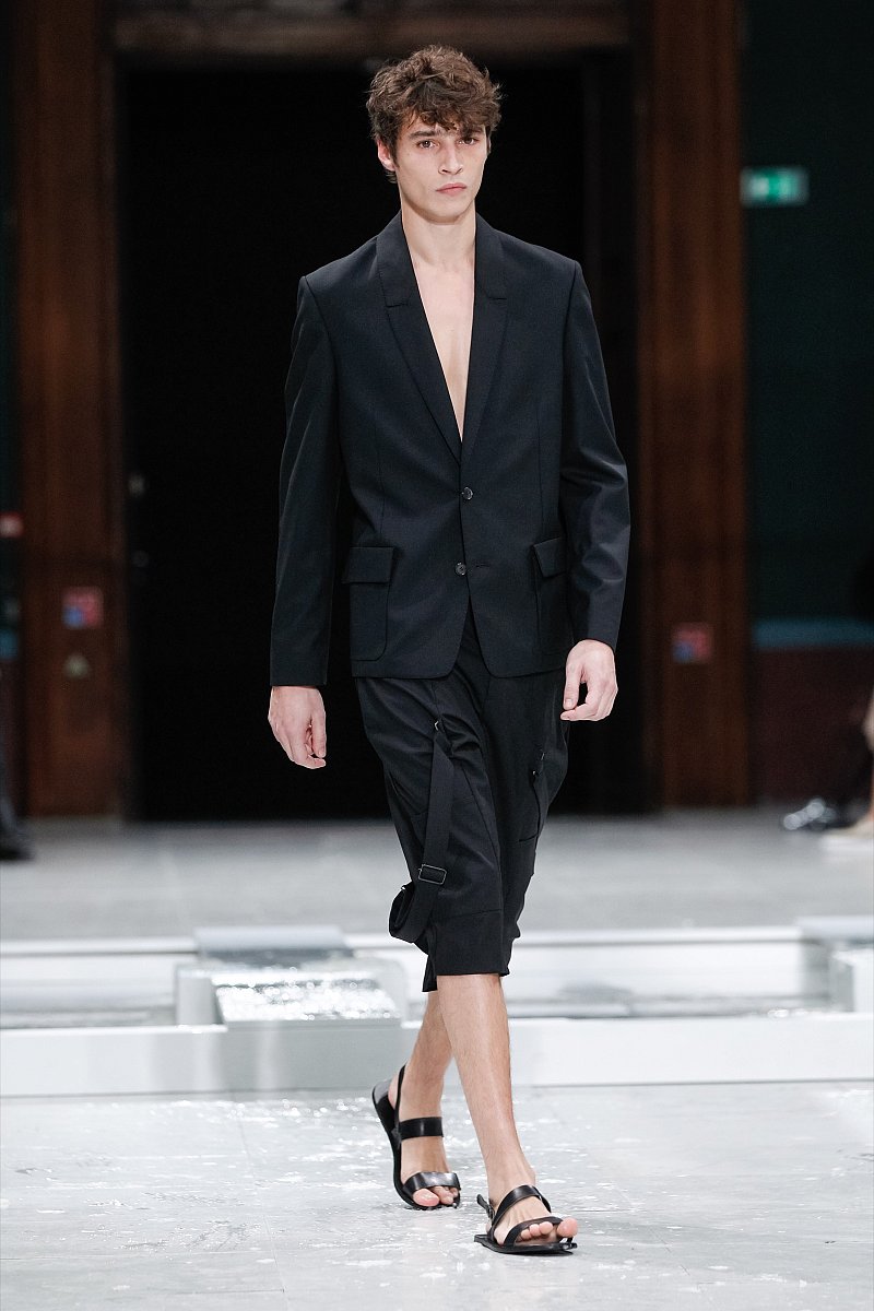 Chalayan Spring-summer 2016 - Ready-to-Wear - 1