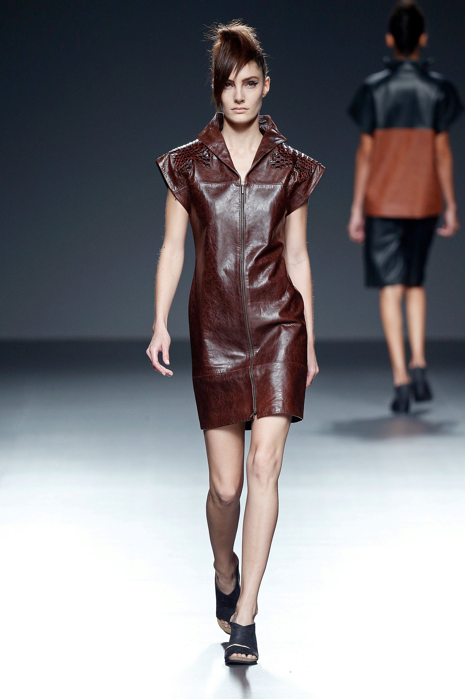 Кожаные Платья 2024 Модные Тенденции