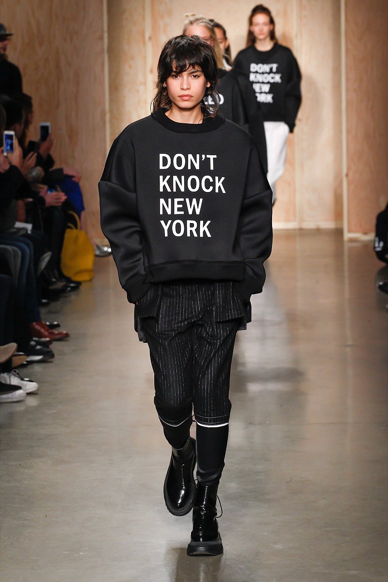 د ك ن ي [DKNY] خريف-شتاء 2016-2017 - ملابس جاهزة - 1