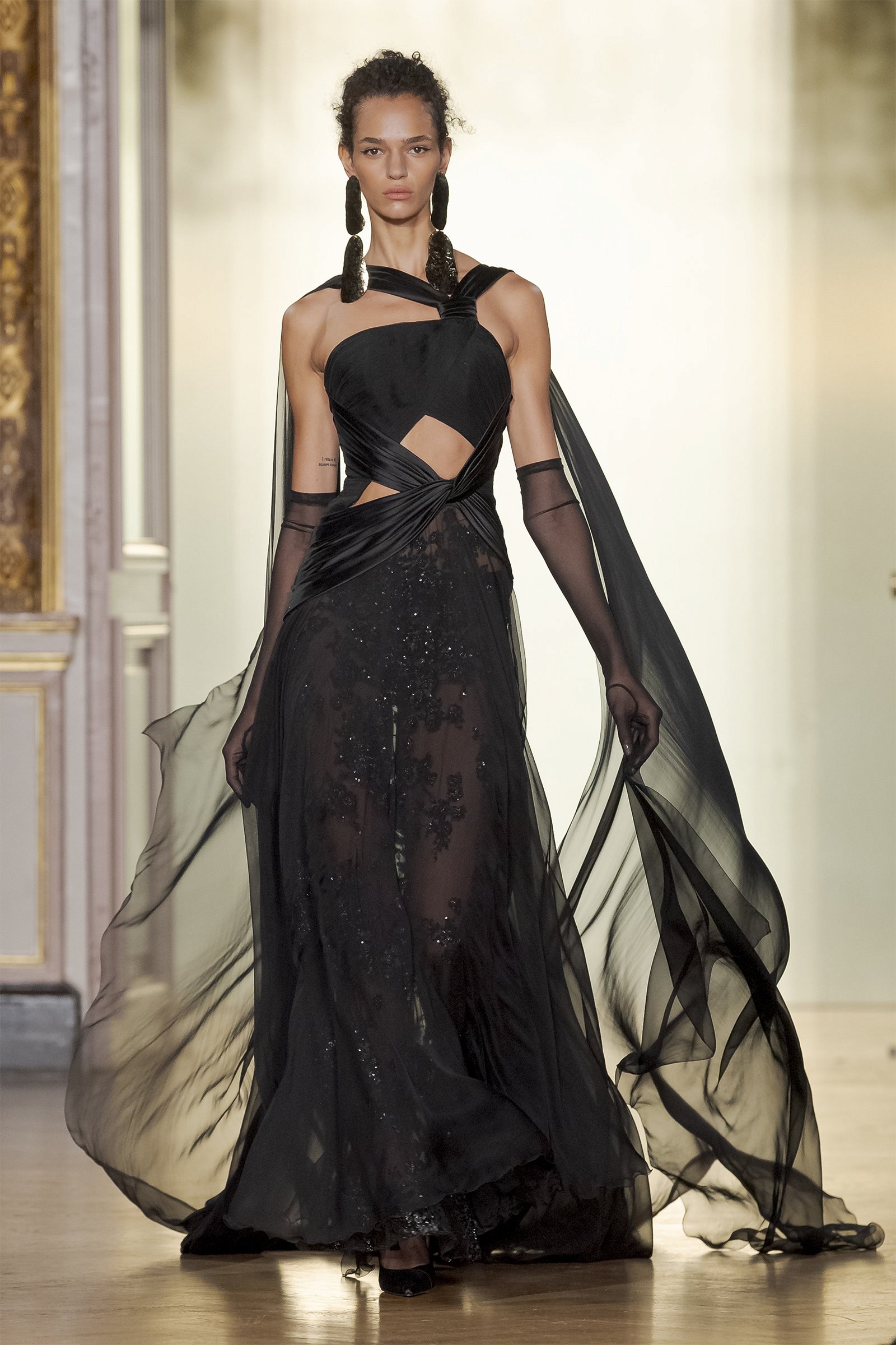 Georges Chakra Couture Fw23 Look34 Resp2400v 