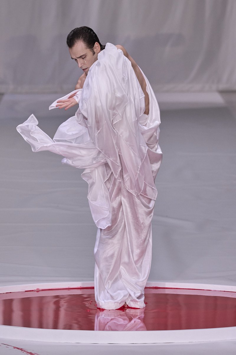 Yuima Nakazato Printemps-été 2024 - Haute couture - 18