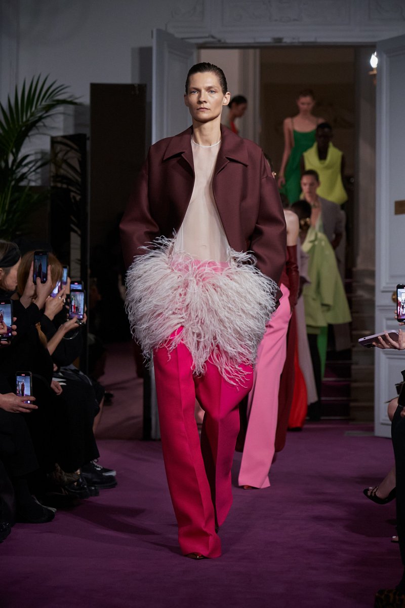 Valentino Printemps-été 2024 - Haute couture - 19