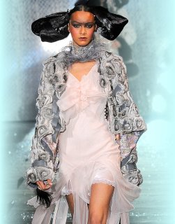 John Galliano – Couture | Ready-to-Wear | Accessories | Menswear ...
